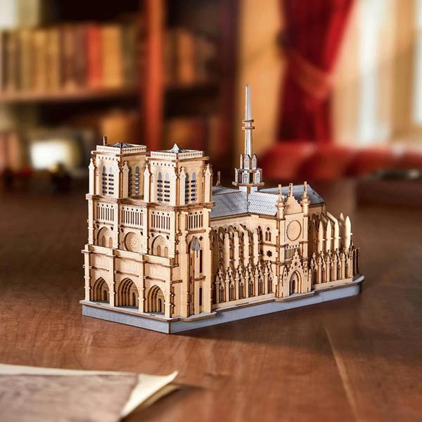 Dyzi 330 Piece Paris Cathedral 3D Wooden Puzzle Model