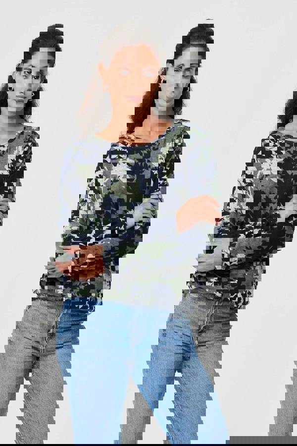 Green | Leaf Print Long Sleeve Relaxed Top
