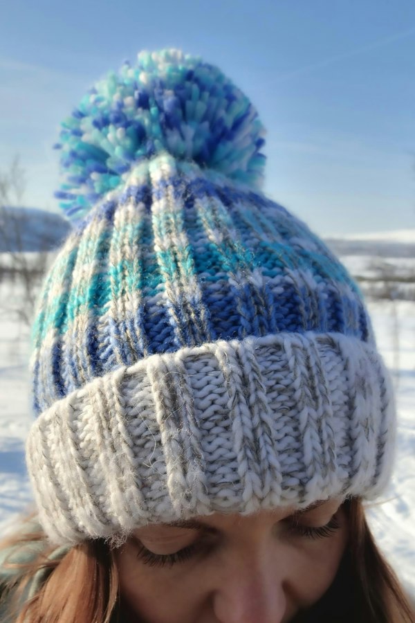 SuperBobble Andrea Hall Wave Beanie Bobble Hat - Sea Blue & Grey