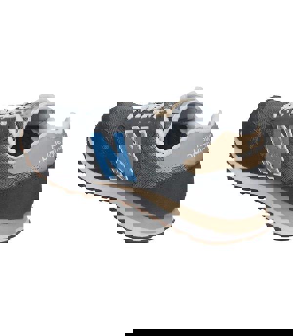 5e9752f244a2457d4574303d823e072c