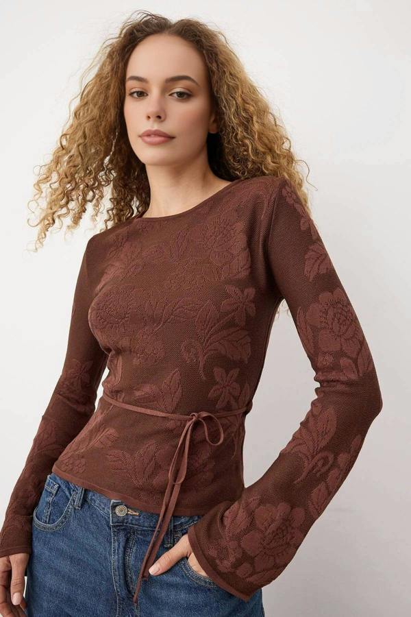 WOVCOR Mercerized Look Rose Pattern Textured Knit Sweater