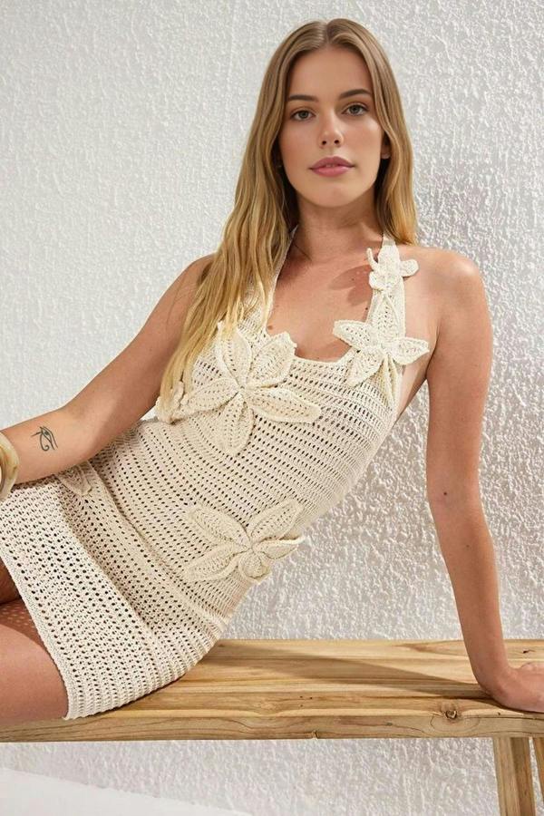 WOVCOR Knitted Floral Applique Beach Mini Dress