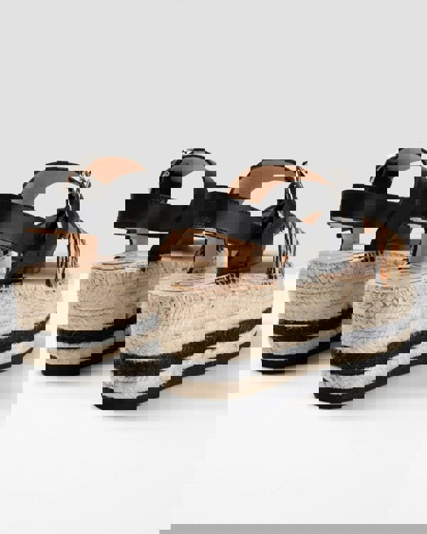 Kanna Pony Womens Flatform Sandals