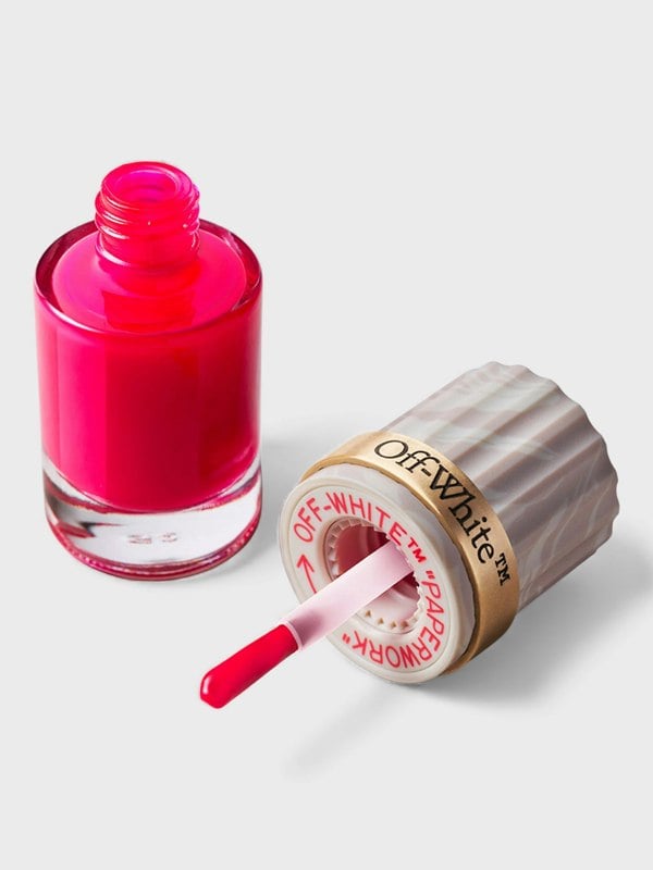 Off-White Beauty Gift Cracker Solution No.4 100ml & Nail Polish