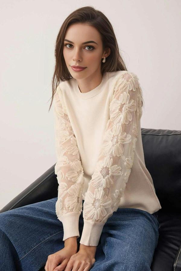 WOVCOR Knit Sweater with Tulle Garnish and Sleeve Detail