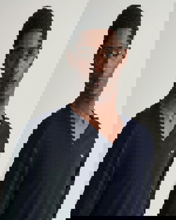 GANT Mens Classic Cotton V-Neck Jumper - 433 Evening Blue