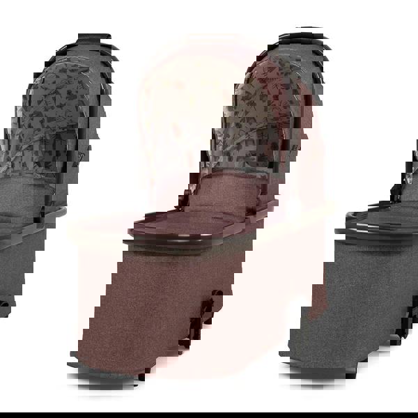 Giggle 4 Special Edition Pram and Accessory Bundle Bear Hug - Bundle - Cosatto Store