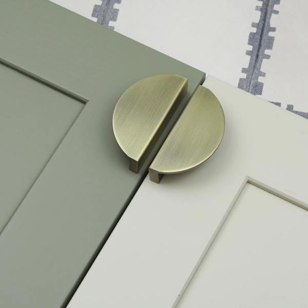 Handle & Home 64mm Antique Brass Half Moon Handle