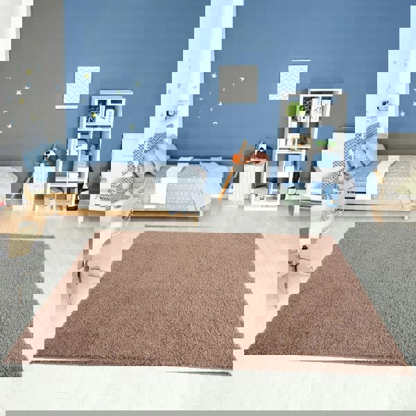 Beige colour Shaggy rug Plain design thick pile, non-shedding.