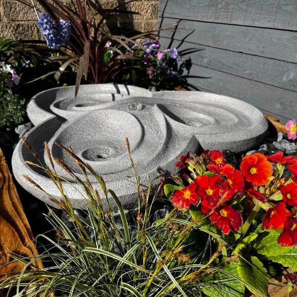 Tranquillity Water Features Dropa Stone Contemporary Water Feature