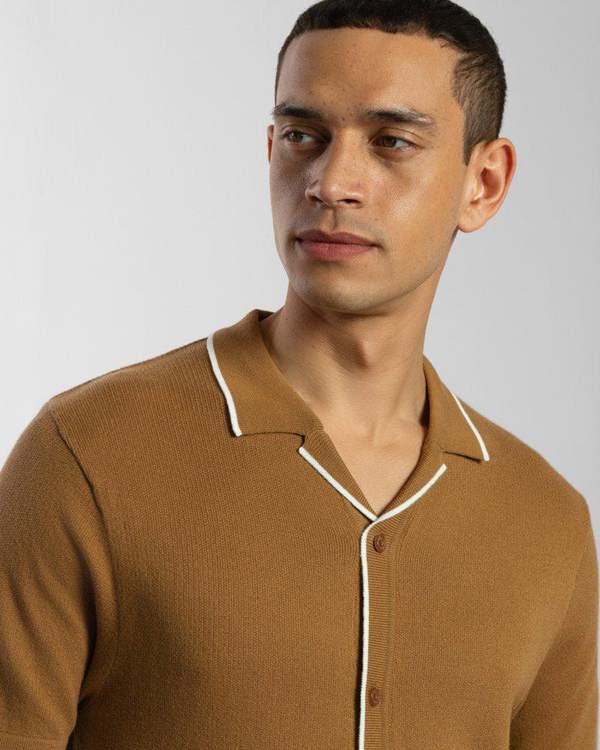 Steel & Jelly Knitted Short Sleeve Shirt With Contrast Tipping
