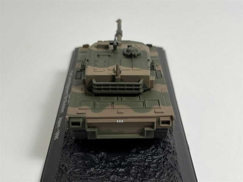 MCSlots Type 90 71st Tank Regiment 7th Division Japan 1996 1:72 Mag 100