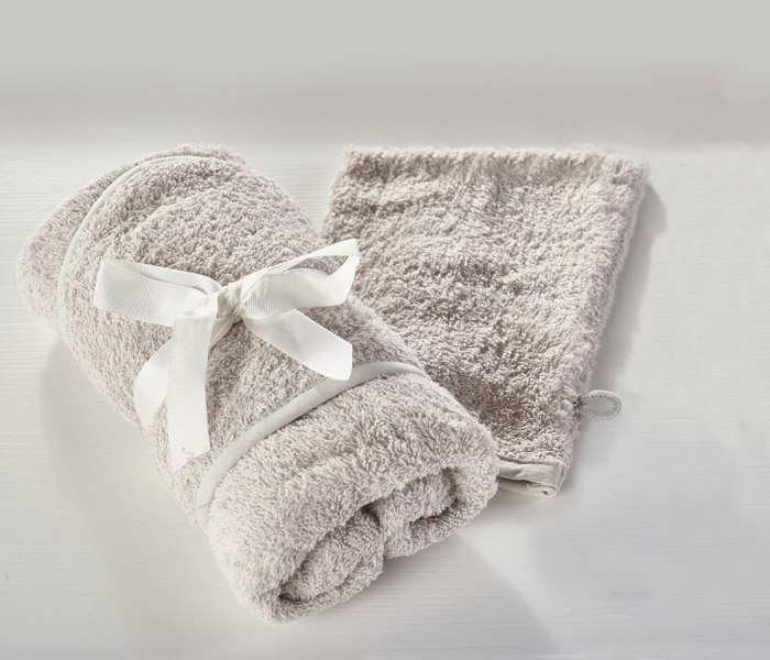 Kinder Valley Hooded Towel and Wash Mitt Grey