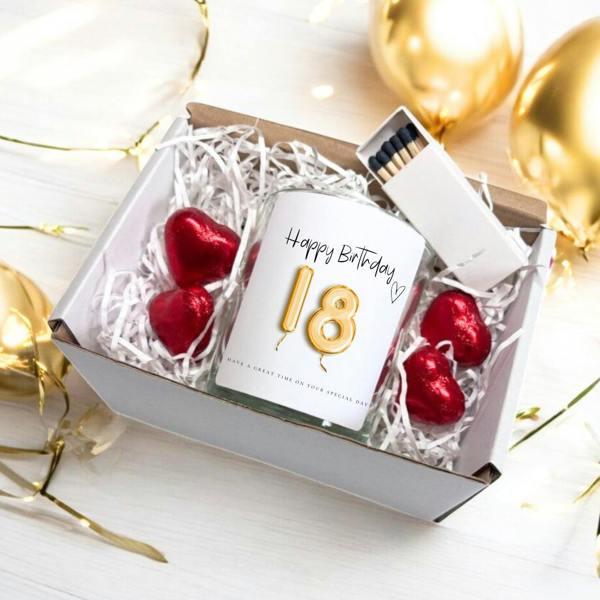 Personalised 18th Birthday Candle Gift Set – Gold Balloon | Friend, Daughter