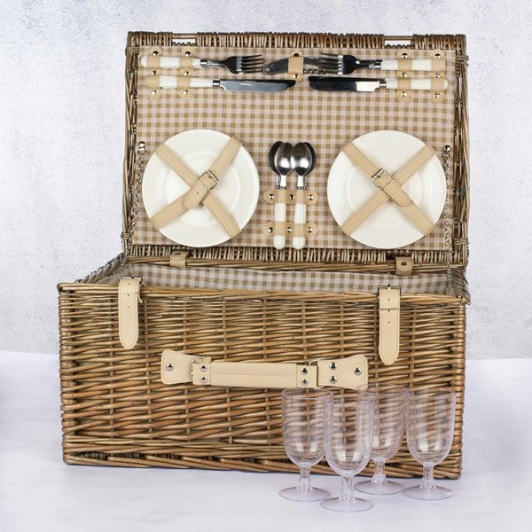 Virginia Hayward Perfect Picnic Hamper