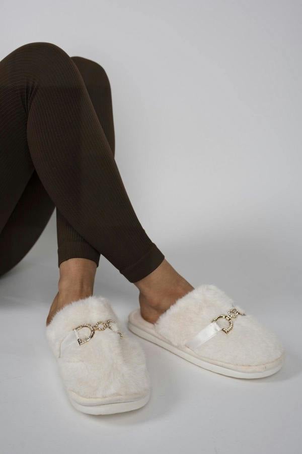Noelia Faux Fur Slip-on Slippers With Gold Chain Detail - White