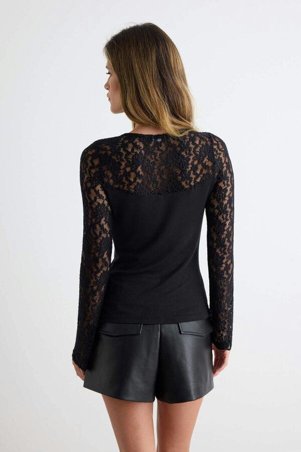 WOVCOR Fitted High Neck Long Sleeve Ribbed Knit Blouse