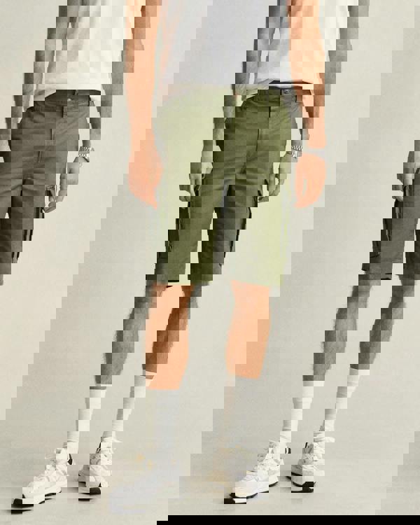 GANT Mens Regular Fit Classic Cargo Shorts - 379 Dry Herb Green