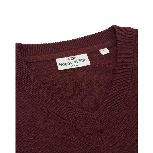 Neck Detail on the Hoggs of Fife Stirling II V Neck Pullover 