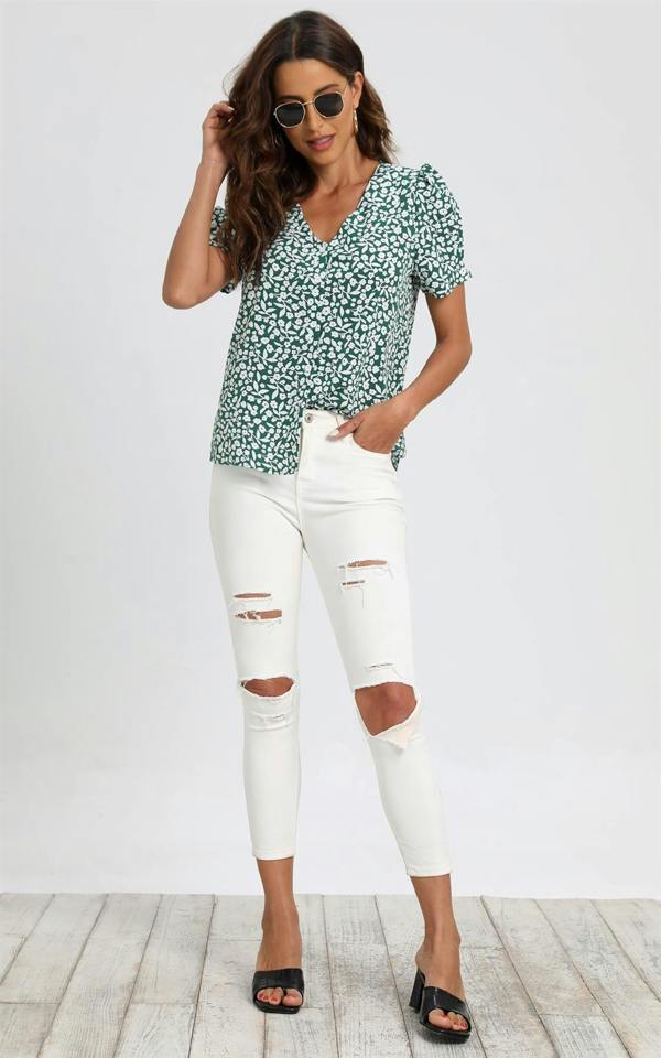 FS Collection Short Sleeve Buttoned Blouse Top In Green & White Flora  Print
