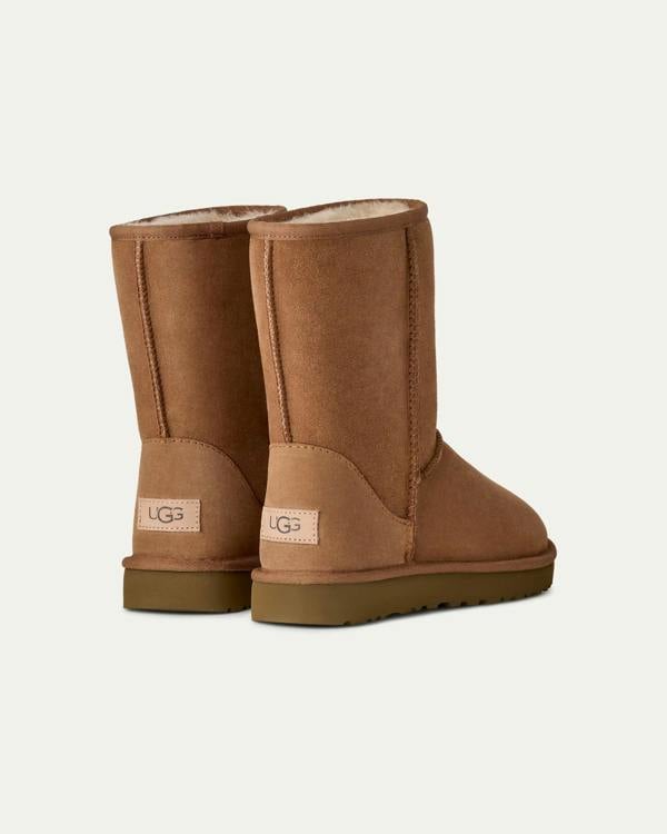 UGG Classic Short II Womens Boot - Chestnut