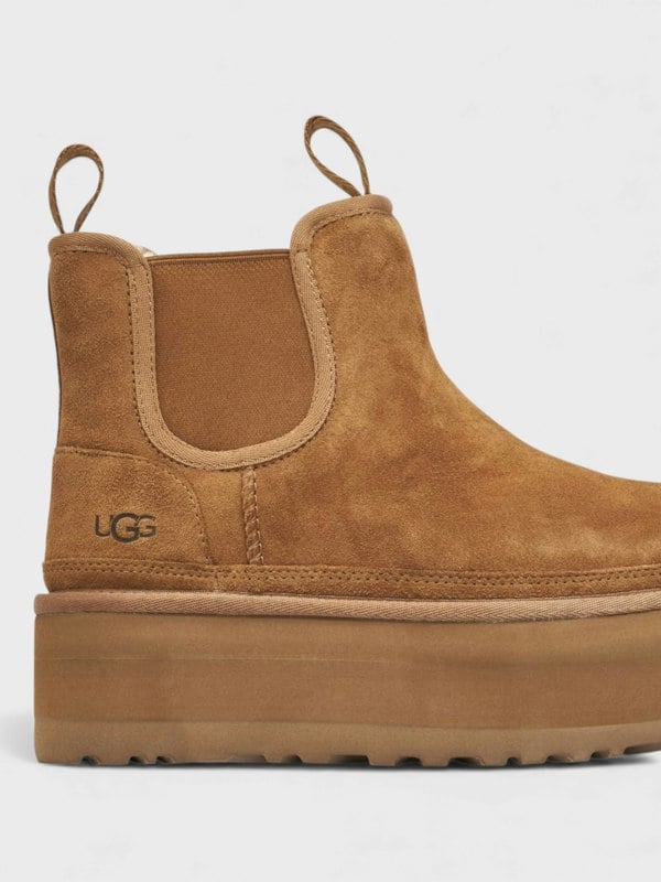 UGG Neumel Platform Chelsea Boot Chestnut Womens