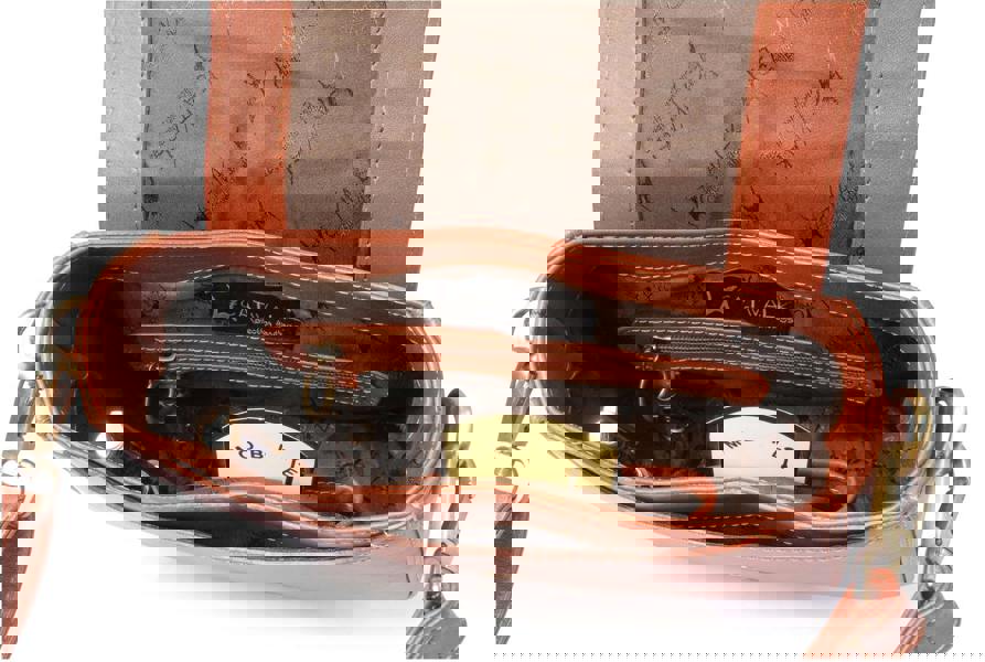 Catwalk Collection Handbags Isabella - Saddle Bag