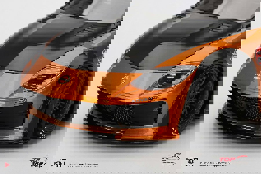 TSM Nissan Z LB Nation Works LB Gold 1:18 Scale TSM TS0581