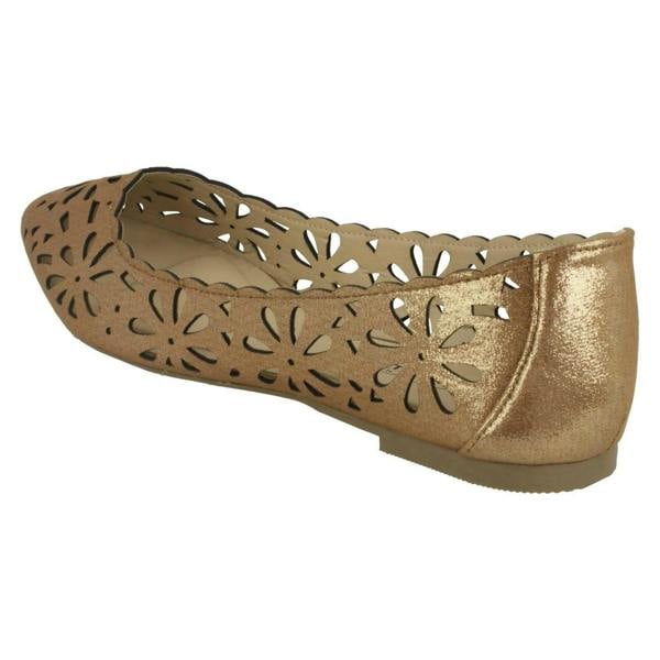 Spot On Ladies Spot On Flower Cut Out Ballerinas F80390
