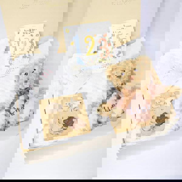 The Baby Gifting Company COSMIC GIFT SET