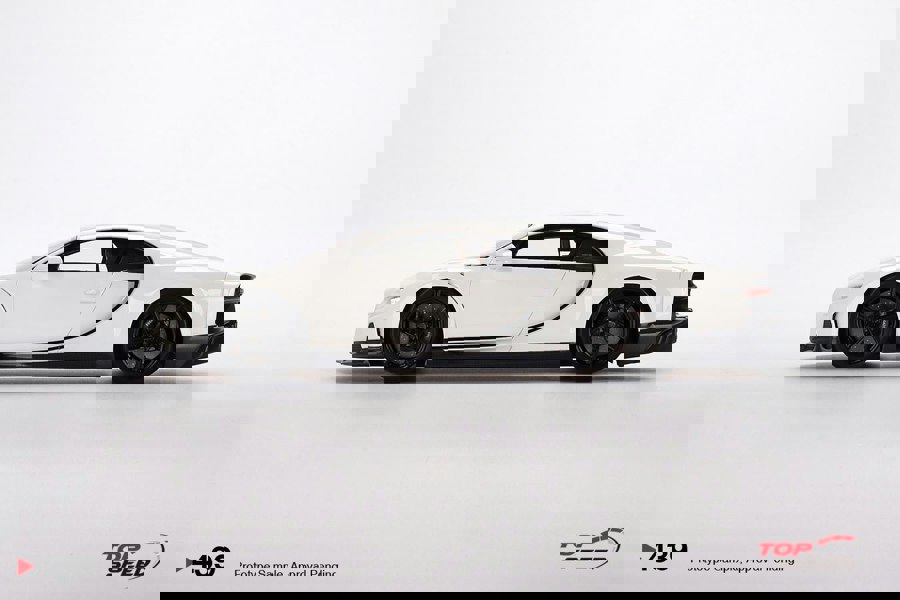 TSM Bugatti Chiron Super Sport White 1:18 Scale TSM TS0439