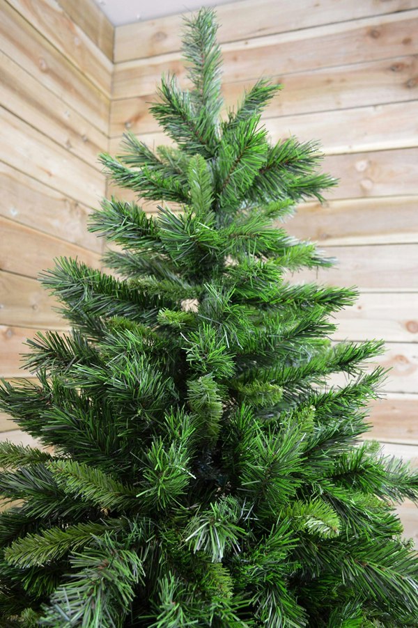 Samuel Alexander 6ft (1.8m) Luxury Kateson Fir Artificial Green Christmas Tree with 816 Tips