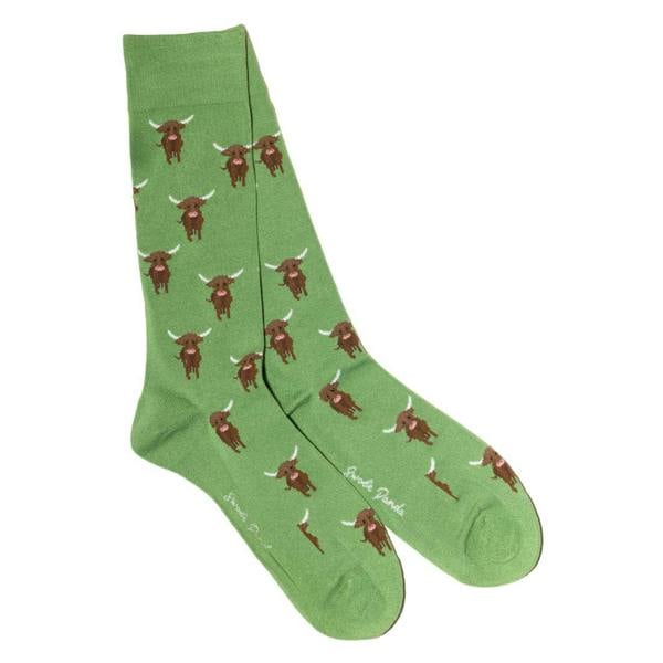 SWOLE PANDA 2-Pack Highland Cows & Pigs Bamboo Socks Gift Box, Red/Green