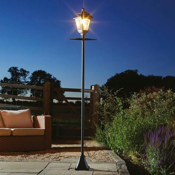 Scotts of Stow Solar Lamp Post