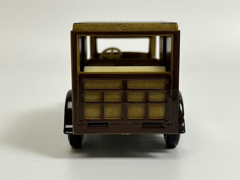 MCSlots Ford A 1930 A & J Box General Stores 1:40 Scale Models of Yesteryear Matchbox Y21D S7