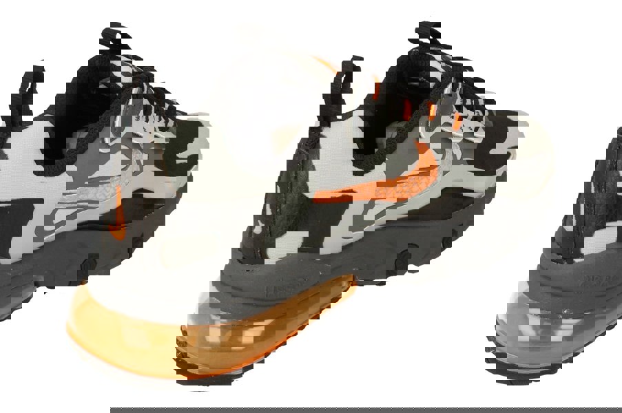 Nike Air Max 270 React Winter GS Bq4760  001 - Black Total Orange Grey 001 - Photo 2