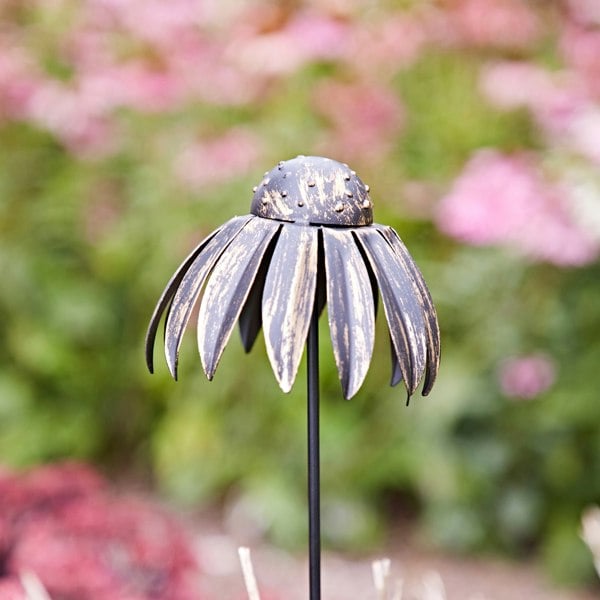Paper High Recycled Metal Echinacea Flower Garden Stake Decoration