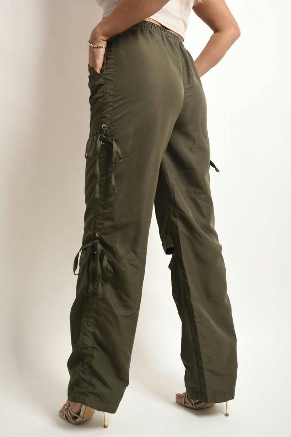 Mandy Knee Cut Out Cargo Trouser - Khaki