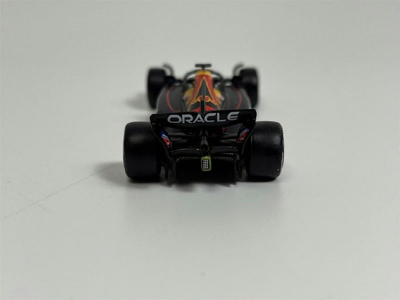 Mini GT Max Verstappen Red Bull RB18 #1 2022 Abu Dhabi GP Winner 1:64 Mini GT MGT00520L