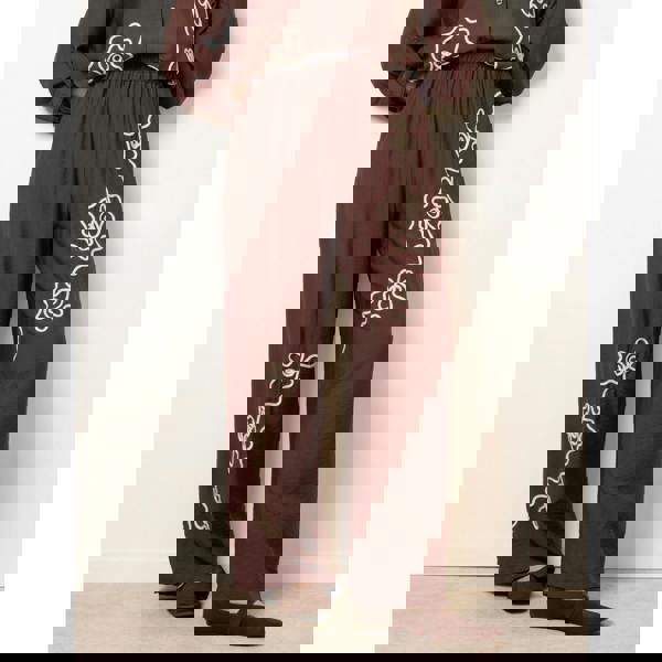 Blue Vanilla Floral Embroidery Trousers