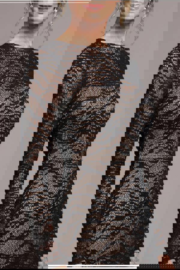 Geo Wave Flare Skirt Long Sleeve Maxi Dress - Black DR4491M