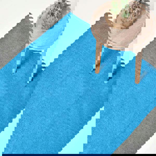 HOMESCAPES Cotton Plain Chenille Rug with Natural Trim