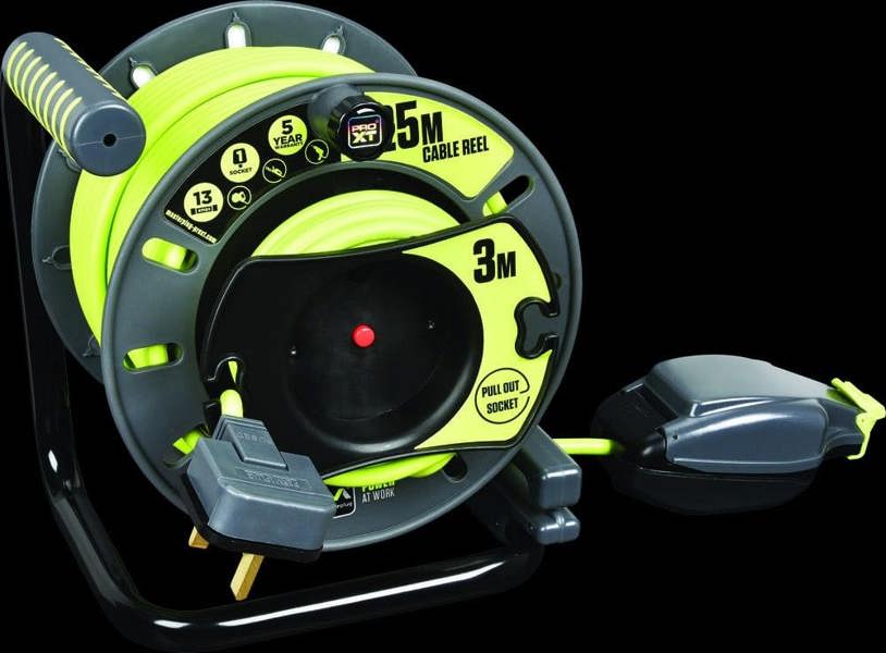 Masterplug Weatherproof Outdoor Cable Reel 25 Meters - Weatherproof Plug Socket
