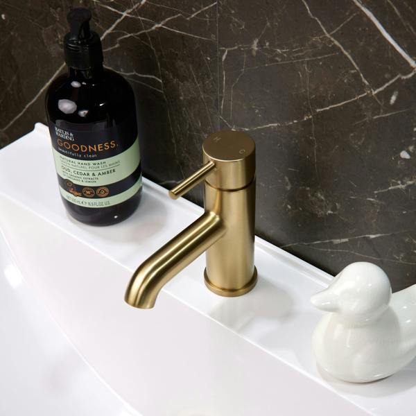 Flode Kumla | Mono Basin Mixer Tap | Brushed Brass