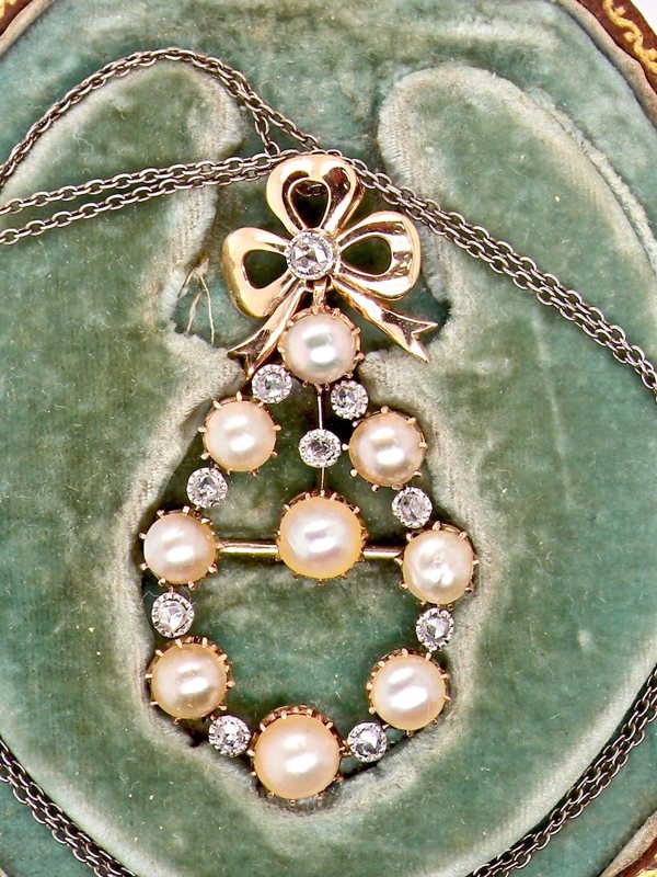  Victorian brooch