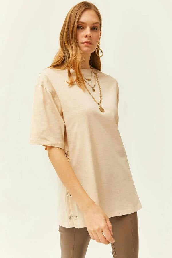 Hoxton Gal 100% Cotton T-Shirt with Side Buttons