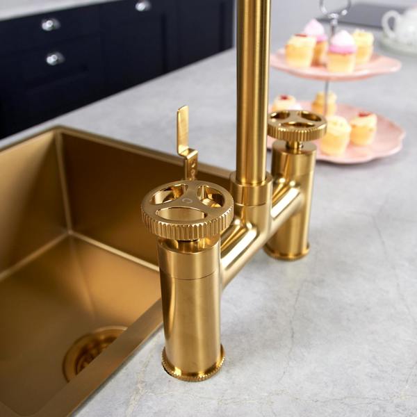 Flode kraft | Industrial Bridge Style 3 in 1 Instant Boiling Tap | Brushed Gold Finish