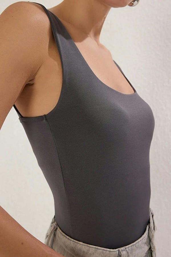 WOVCOR Square Neck Knit Bodysuit