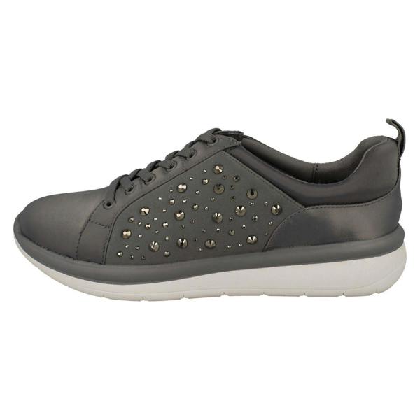 Clarks Ladies CLOUDSTEPPERS By Clarks Jewel Embellished Detailed Trainers Ezera Ave