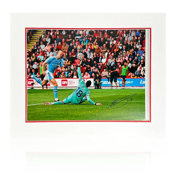 Wes Foderingham Signed Sheffield United Image Deluxe Mount